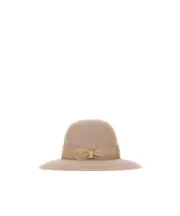 Eleonora hat 57,58 Nude