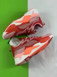 在飛比找Yahoo!奇摩拍賣優惠-PUMA RS-X Toys Release 白粉紅 百搭 