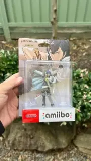 Nintendo Amiibo Fire Emblem Chrom With Box NEW