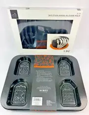 Nordic Ware Steel Tombstone Halloween Cakelet Cake Pan & Skeleton Hands Mold