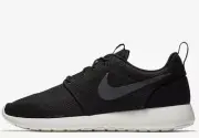 Nike Roshe One Black Anthracite Running Casual Shoes Sneakers (RRP AUD $130!!)