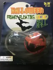 Novelty Inc. Halloween freaky floating light-up ball--Pumpkin vampire