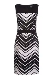 B/W Patterned Shift Dress--HOW-3401102H