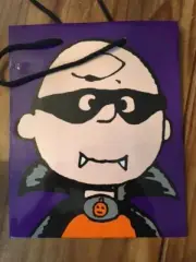 PEANUTS CHARLIE BROWN AS DRACULA HALLOWEEN TRICK OR TREAT BAG BY APPLAUSE, INC