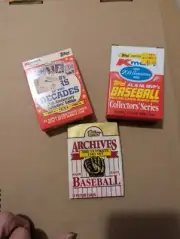1982 Kmart Topps 20th Aniv+TOPPS STARS of Decides 1987+Archives 1953 Pack Mantle