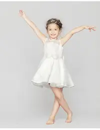 在飛比找樂天市場購物網優惠-✤宜家✤時尚可愛寶寶紗裙洋裝 白色蓬蓬裙16