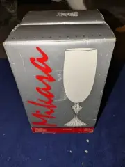 MIKASA Crystal THE RITZ Champagne Flutes Vintage still in Orginal box