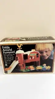 1981 Tomy Fiddle Around Farmyard Barn Playset Vintage Farmer & Accessories NIB!
