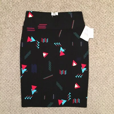 LuLaRoe Cassie Skirt Medium Black Geometric Knee Length Unlined Pull On New
