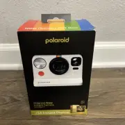 *NEW* Polaroid NOW Gen 2 Instant Camera Golden Gift Box Bundle - Black/White