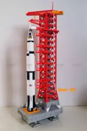 NEW 1/400 Saturn-5 Launching Tower Frame Model Rocket Painted Model Set Toy Gift