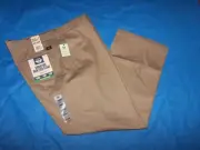 Size 40x29 Men's Classic Fit Signature Iron Free Khaki Dockers Pants (Dk Beige)