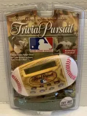 Trivial Pursuit Electronic Hand Held Major League Baseball 1999 Needs Batteries