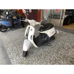 代步機車 光陽MANY  110CC 年份2015.06 車況正常，外表烤漆正常使用磨損