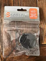 Sensei 49mm Center Pinch Snap-On Lens Cap