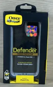 New iPhone 11 Pro OtterBox Defender Series Case w Holster Clip Black Screenless