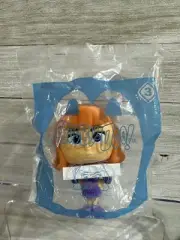 Scooby Doo Daphne Bobble Head 2021 McDonald's HMT #3 NIP Collectible Cake Topper