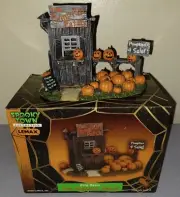 Vintage 2000 LEMAX Spooky Town THE PUMPKIN PATCH #04521 w/ Original Box *NEW*