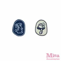 在飛比找momo購物網優惠-【MISA】韓國設計S925銀針不對稱撞色可愛兔子蘑菇造型耳