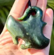 ONE OF KIND NZ RAUKARAKA POUNAMU GREENSTONE FLOWER JADE MAORI WHAI MANTA RAY