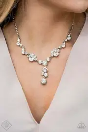 Paparazzi Inner Light - Glassy White Rhinestone Necklace & Earrings