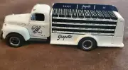 Rare 1951 FORD Grapette Delivery TRUCK DIE-CAST FIRST 1ST GEAR 1992 NEW