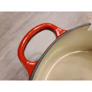 Le Creuset 26cm圓形鑄鐵鍋 櫻桃紅 燉鍋 滷鍋 湯鍋 產地法國