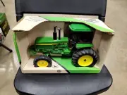 1/16 Ertl Farm Toy John Deere 4955 MFWD Tractor