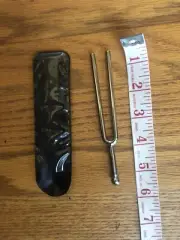WITTNER 4-1/2" ROUND A 440 TUNING FORK