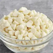 Ghirardelli 10 lb. Classic White 1M Baking Chips WS-40864104