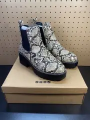 Leather Lug Sole Ankle Chelsea Boot Platform Chunky Heel Booties Size Women 9.5