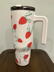 Hydrapeak Flow Artisan Collection 40oz Strawberry Print Tumbler With Handle NWT