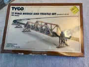 2 TYCO 17 PC BRIDGE AND TRESTLE SET #907 NIB VINTAGE TRAIN CAR COLLECTOR 1970s