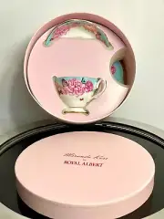 Royal Albert Teacup & Saucer, Miranda Kerr