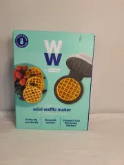 Weight Watchers by Dash Mini Waffle Maker 4" NEW