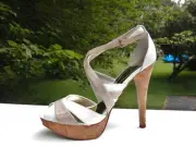 New Guess OpenToe Sandals By Marciano Jaclyn White/Beige Multi Patent 10