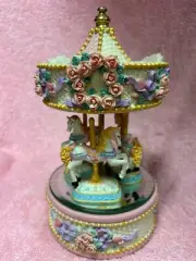 NEW-Music Box Carouse Canopy Animated Horses Pink Floral- Tune Chariots of fire