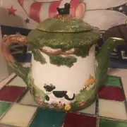 Vintage pmc country tea pot