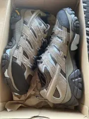Merrell Moab 2 Vent Womens Breathable Hiking Walking Trainers Shoes Size US 9
