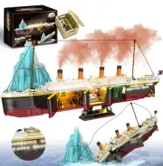 MOC 2288PCS Titanic Model Creative Luxury Cruise Ship Set City Boat Building