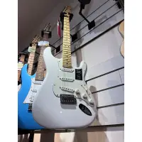 在飛比找蝦皮購物優惠-Fender Player Stratocaster SSS