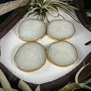 White Agate Coasters Natural Sliced, Geode Coaster for Drinks, Coffee Table décor with Gold Plated Edges Size aprrox 3.5 to 4 Inches Large