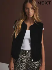 Black Teddy Borg Gilet (E18859) | $76