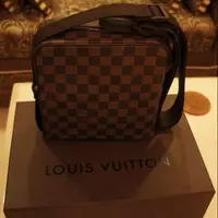 在飛比找蝦皮購物優惠-全新 『100%真品』louis vuitton LV 路易