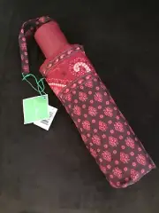VERA BRADLEY MESA RED UMBRELLA WITH COVER RETIRED PATTERN