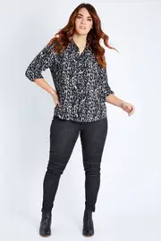 Battered Pull On Jean--THRE-36409