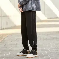 在飛比找蝦皮購物優惠-M-3XL 韓版男生長褲 休閒長褲 薄款長褲 潮流長褲 運動