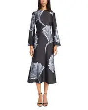 Donna Morgan Printed Long Sleeve Dress