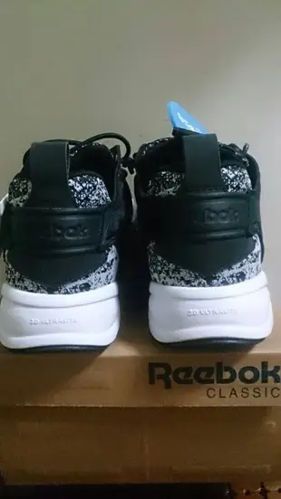 【100%真品現貨】Reebok FuryLite JF V69500 男女 黑白 雪花 潑墨 太極 休閒Insta Pump Fury Slip On