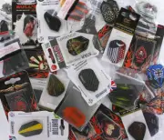 COMBO FLIGHTS AND PROTECTORS 30 FLIGHTS AND 9 PROTECTORS STEEL / SOFT TIP DARTS
